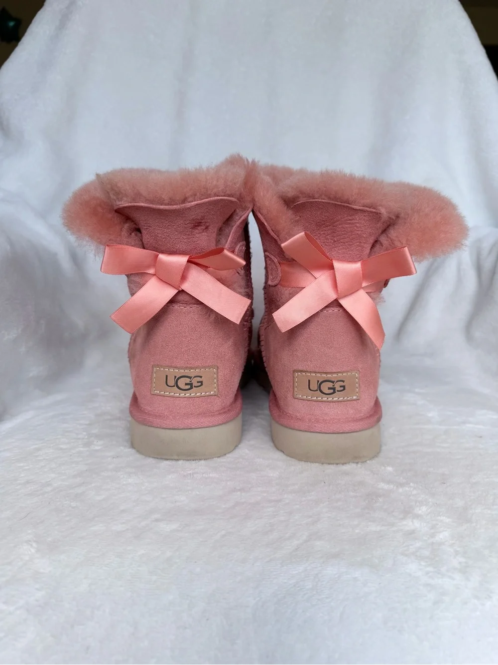 UGG mini bailey bow II salmon pink size 7